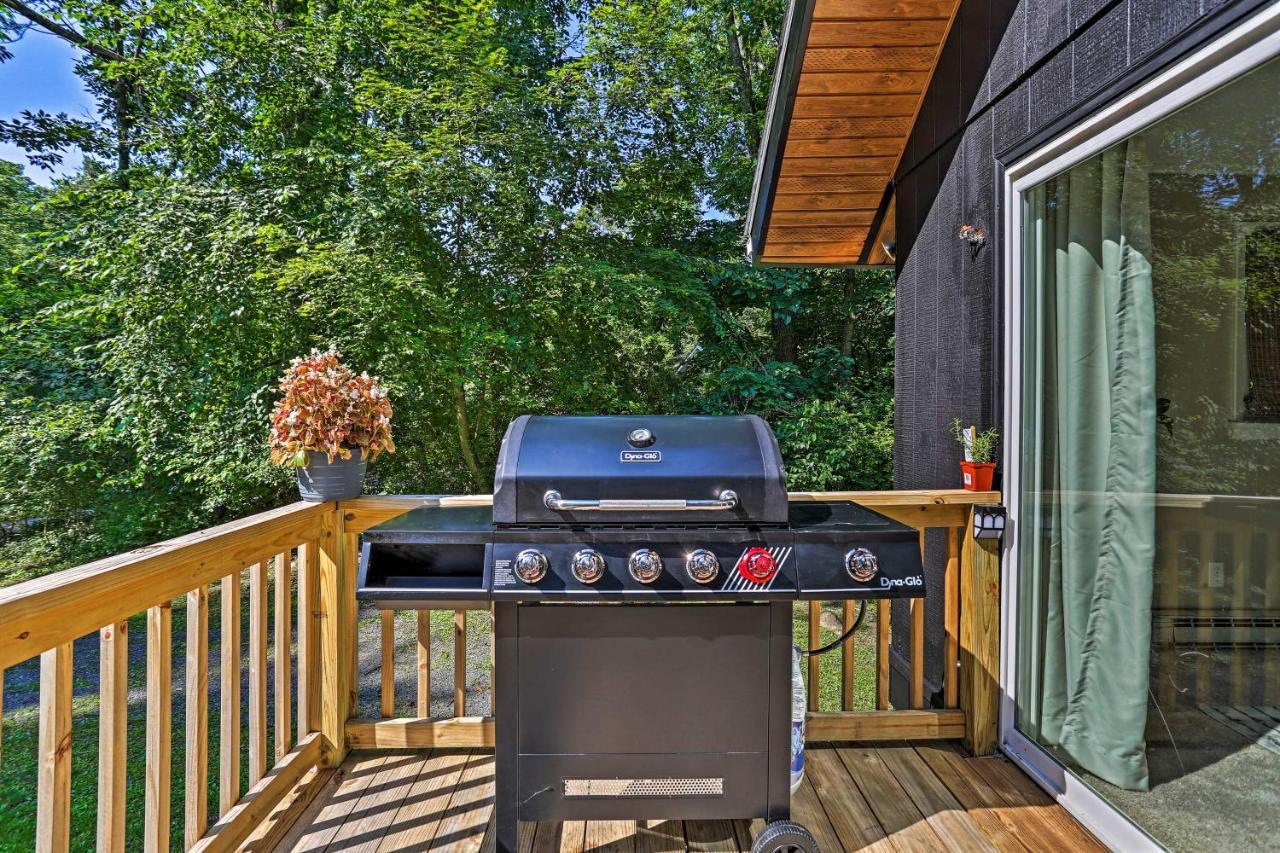 Modern East Stroudsburg Home With Deck And Gas Grill! Exterior foto
