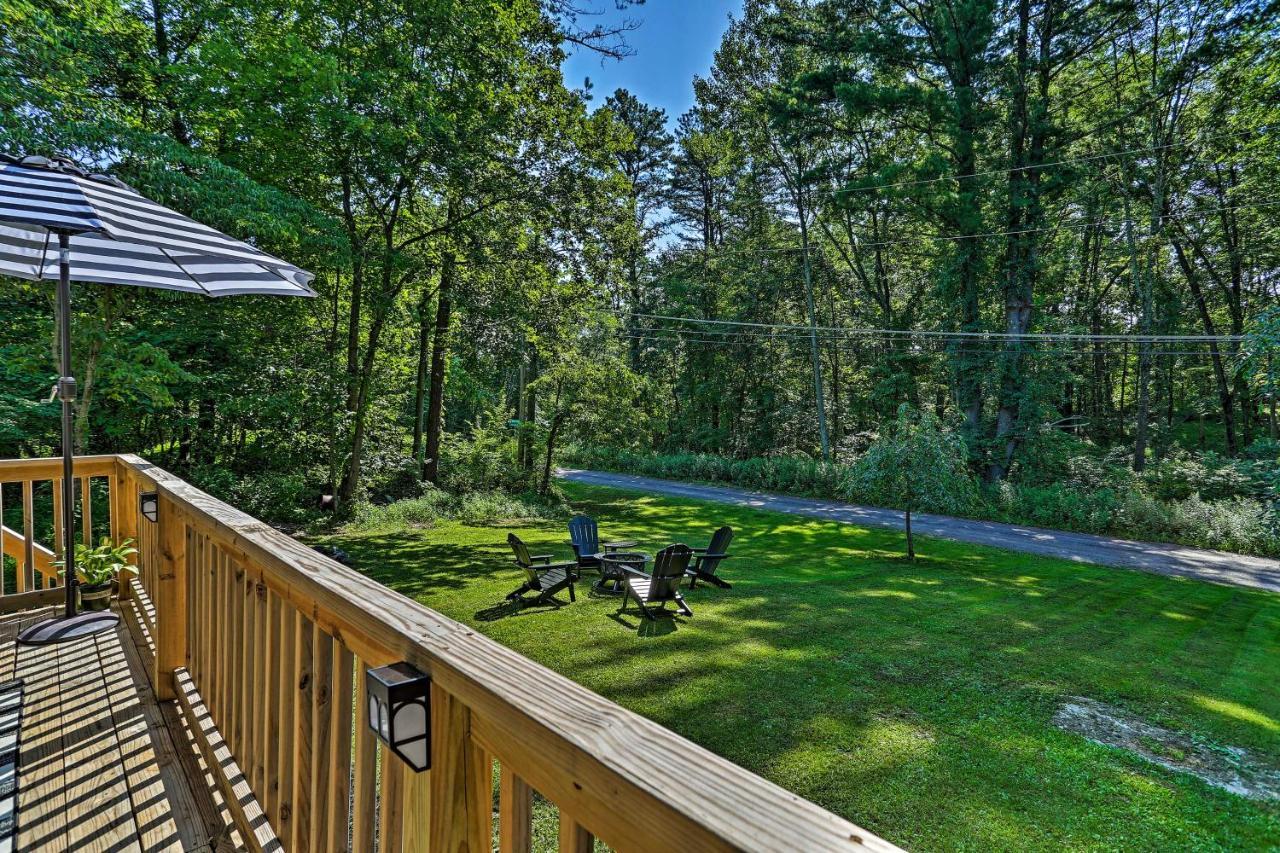 Modern East Stroudsburg Home With Deck And Gas Grill! Exterior foto